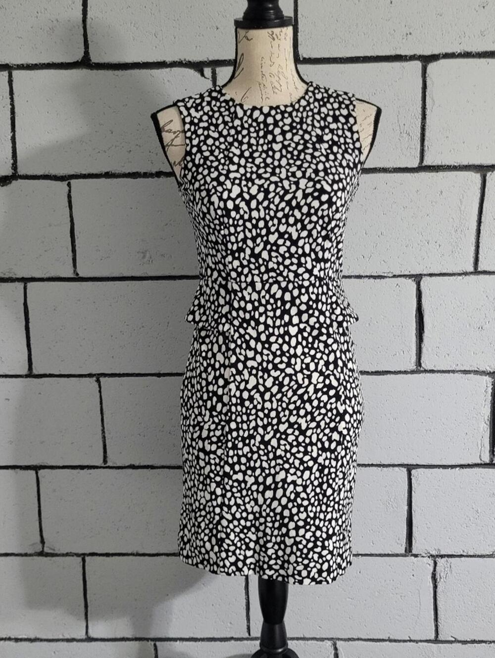 Ann Taylor Black & White Patterned Dress Sz 2P